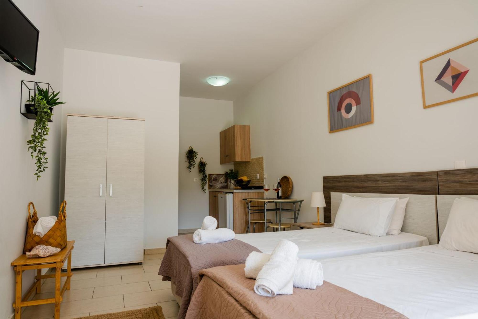 Tesys Studios And Apartments Laganas Pokoj fotografie