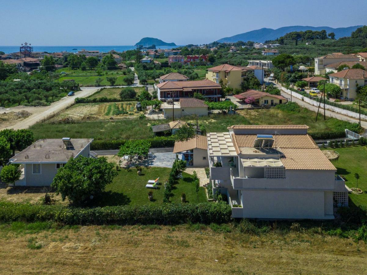 Tesys Studios And Apartments Laganas Exteriér fotografie